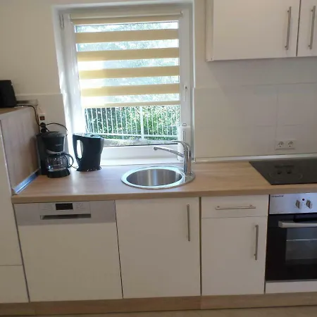 Apartamento 1 Zi. Naehe Flughafen/messe Stuttgart 24h